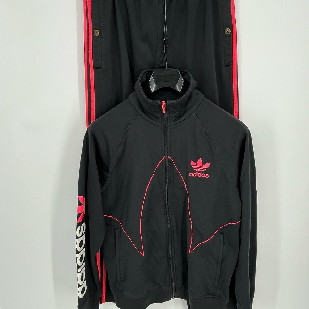 Vintage ADIDAS Blue Label - ADIDAS Logo Zippered (M) Warm - Up Jacket And Pants